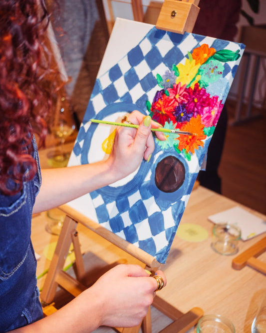 Malen mit Weinbegleitung – Drink & Paint